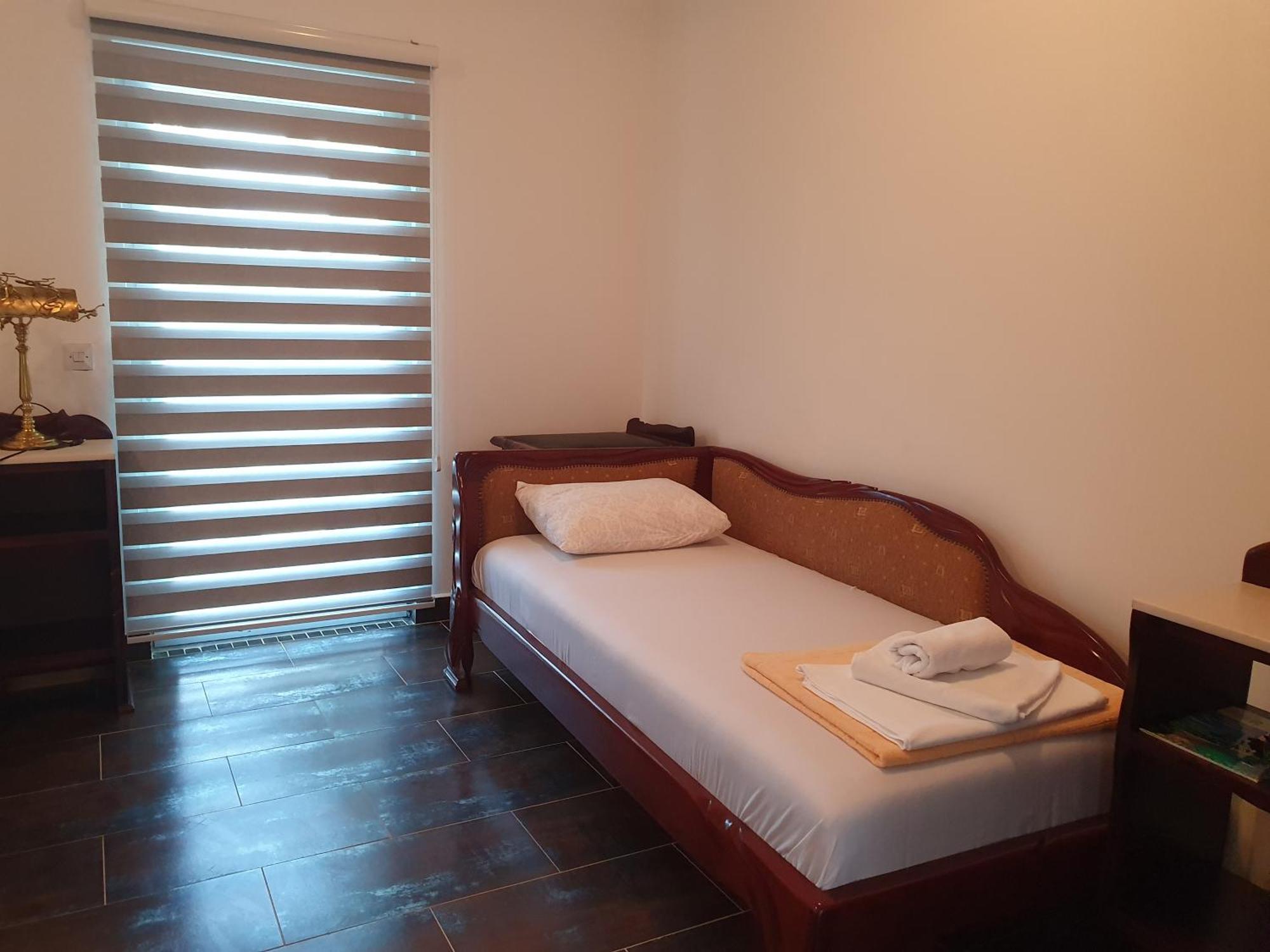 Sunset View Apartments バール 部屋 写真